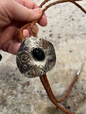 Bolo tie